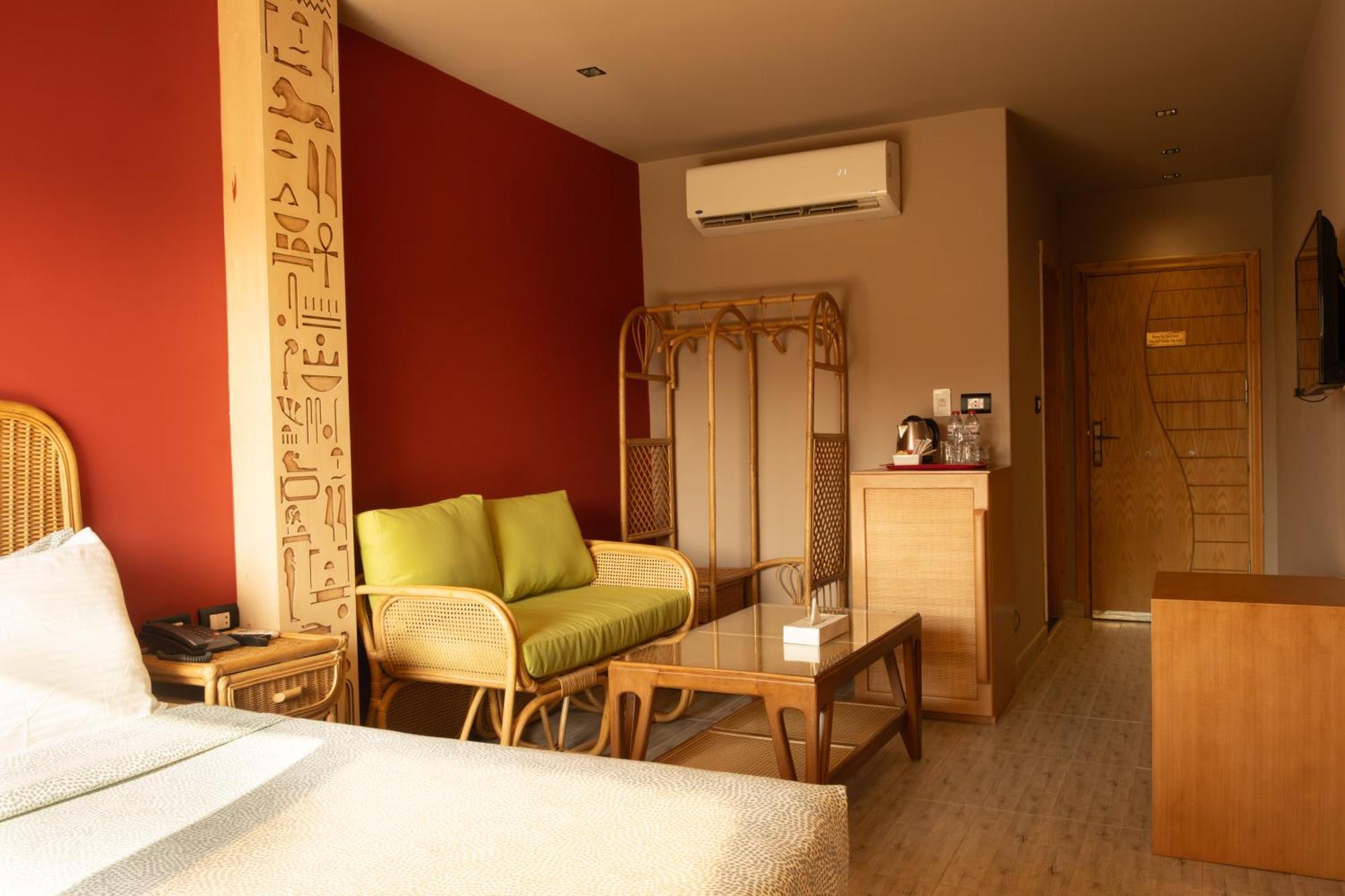 Jimmy Pyramids Hotel Kafrat al Jabal Екстер'єр фото