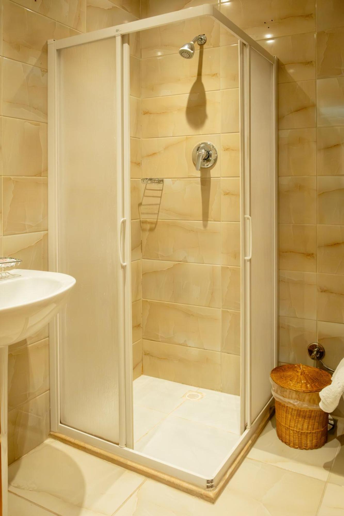 Jimmy Pyramids Hotel Kafrat al Jabal Екстер'єр фото